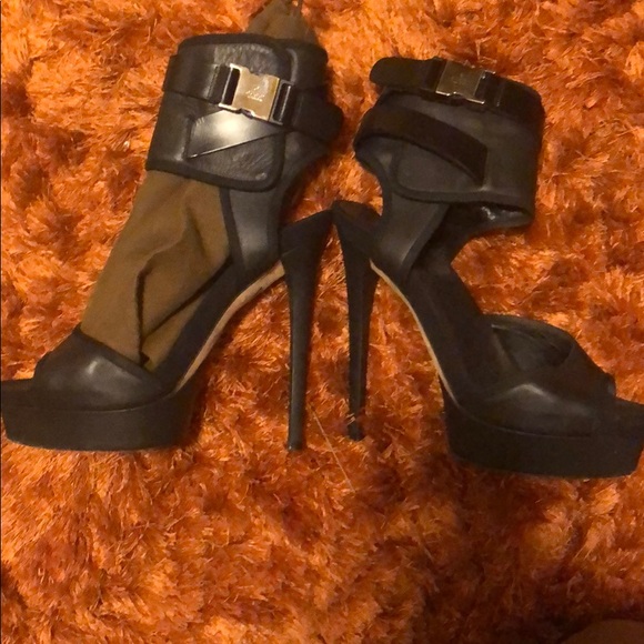 COPY - Gucci ankle wrap heels - Picture 7 of 7